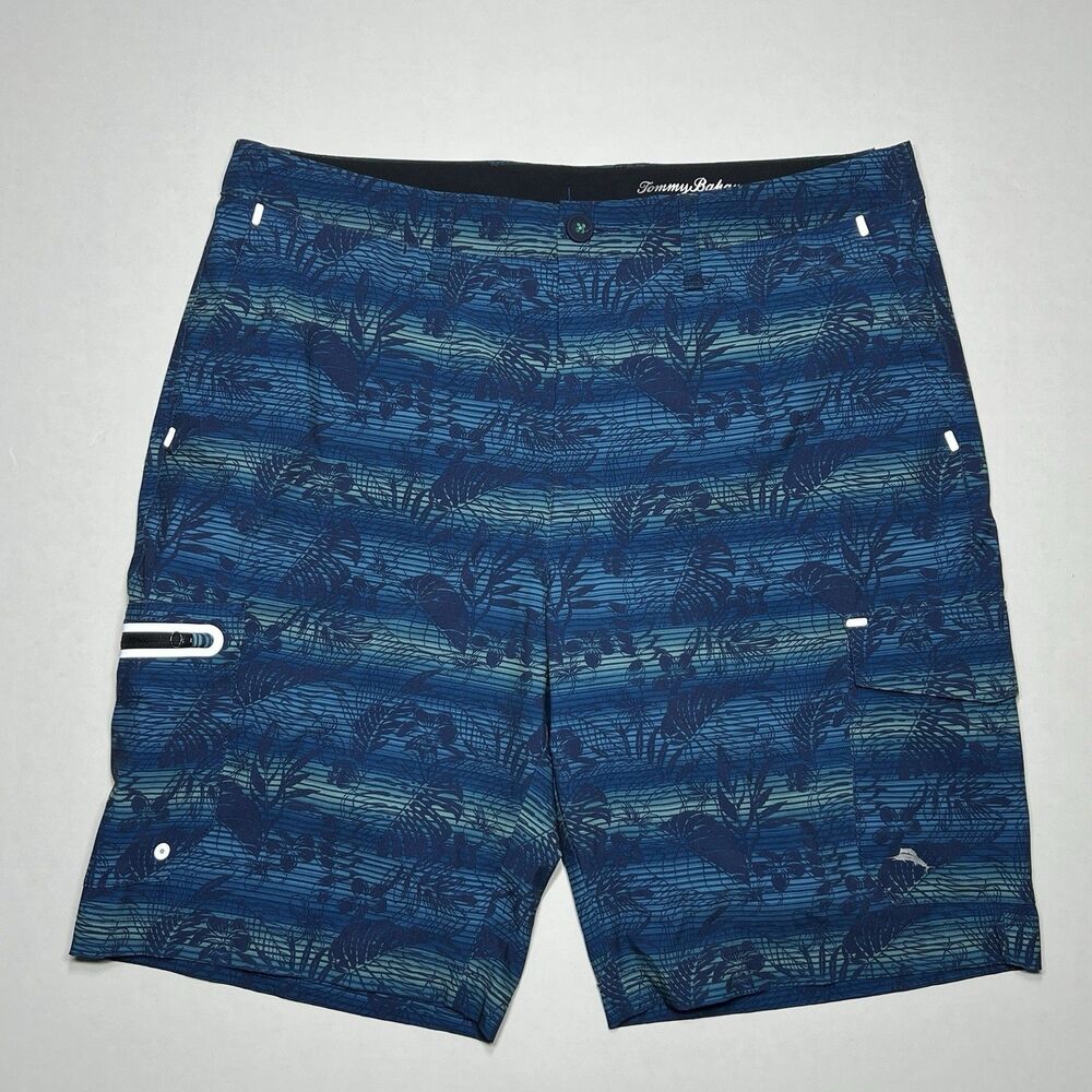 Tommy Bahama Cayman Sardina Seas Hybrid Cargo Swim Trunks Ocean Deep  Size 34